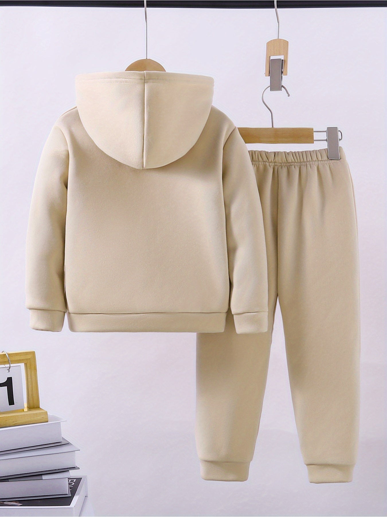 New Thick Daddy+Me Pattern Two-Piece Set for Boys, Long-Sleeved Hoodie and Trousers for Medium and Small Children, Autumn and Winter Children's Suit