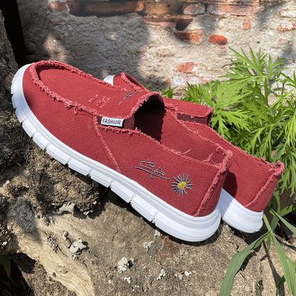 Daisy Embroidered Low-Top Canvas Sneakers, Lightweight PVC Sole Casual Shoes, All-Season Penny-Loafers with Soft Inner Fabric, Everyday Comfort|Daisy Motif|Washed Canvas