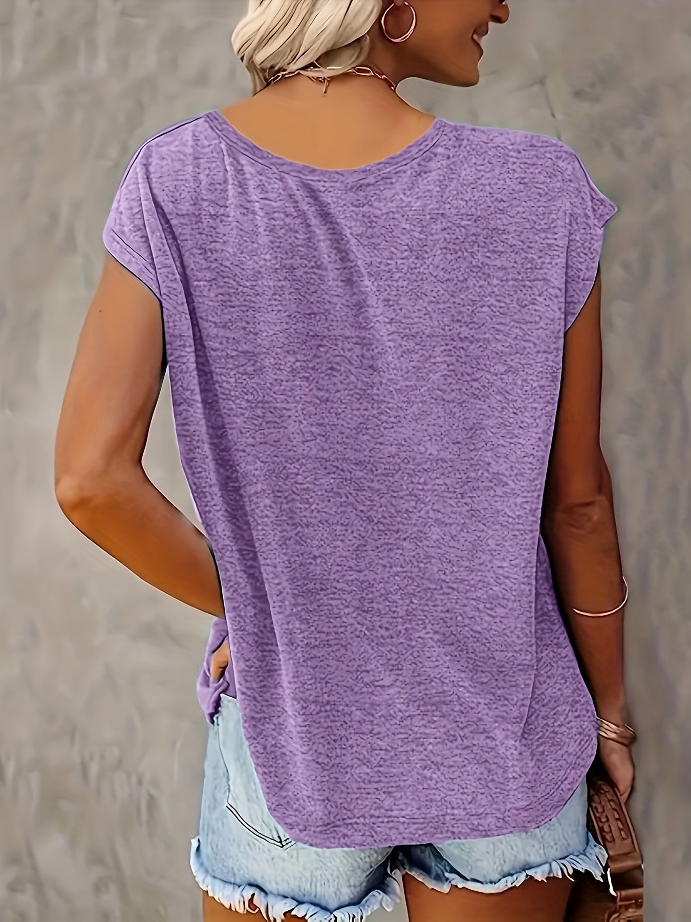 Three Solid Color V-Neck T-Shirts, Casual Short-Sleeve T-Shirts for Spring And Summer, Women'S Clothing.