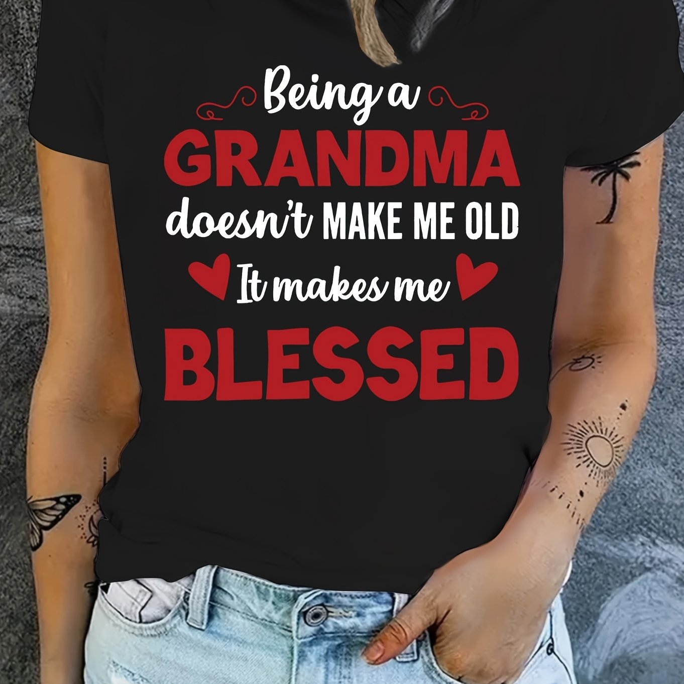 [Comfy Grandma Letter Print Tee] Women's Chic Letter Print Tee Being a Grandma - Comfy, Casual Short Sleeve Crew Neck T-shirt for Everyday Wear & Stylish Layering