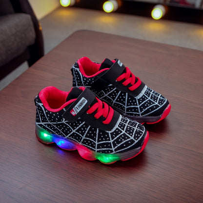 Spring And Autumn New Style Shoes in Sizes 21-36, Light-Up Running Shoes for Boys And Girls, LED Flashing Sneakers with Mesh Design.