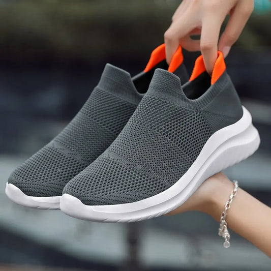 Vulcanized Shoes Women Men Sneakers Slip on Casual Shoes Men Loafers 2024 New Walking Zapatillas Hombre Plus Couple Footwear