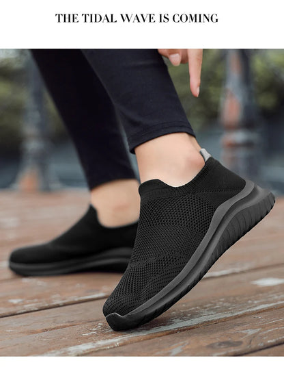 Vulcanized Shoes Women Men Sneakers Slip on Casual Shoes Men Loafers 2024 New Walking Zapatillas Hombre Plus Couple Footwear