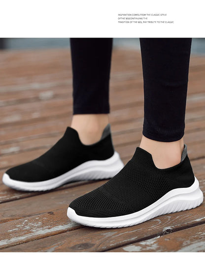 Vulcanized Shoes Women Men Sneakers Slip on Casual Shoes Men Loafers 2024 New Walking Zapatillas Hombre Plus Couple Footwear