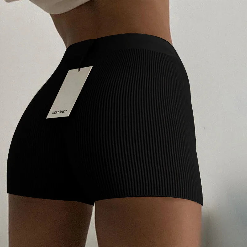 2020 New Women Solid Bodycon Shorts Slim Sexy Women Summer Slim Black White Kintted Shorts