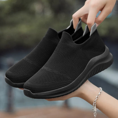 Vulcanized Shoes Women Men Sneakers Slip on Casual Shoes Men Loafers 2024 New Walking Zapatillas Hombre Plus Couple Footwear