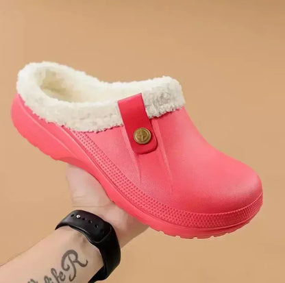 New Indoor Warm Slippers for Women Luxury Garden Shoes Soft Waterproof EVA Plush Slippers Female Clogs Couples Home Cotton Shoes