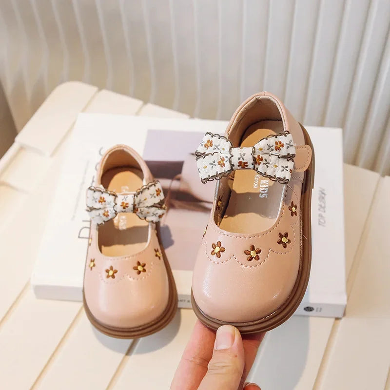 Sweet Kids Mary Jane Shoes Embroidery Flower Children's Leather Shoes Spring Autumn Versatile Fashion Girl Princess Single Shoes