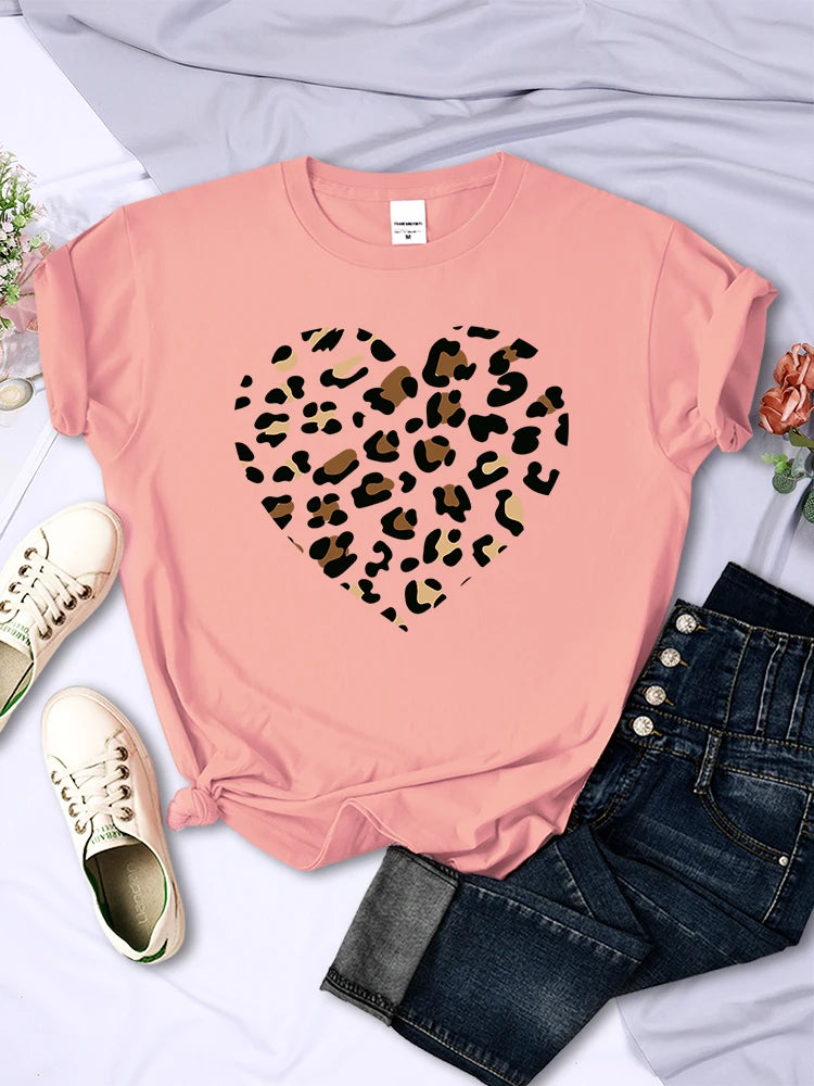 Simple Broken Leopard Heart Women Tshirt Casual Fashion T Shirts Soft Fashion Tee Clothing Harajuku Comfortable Women'S T Shirt