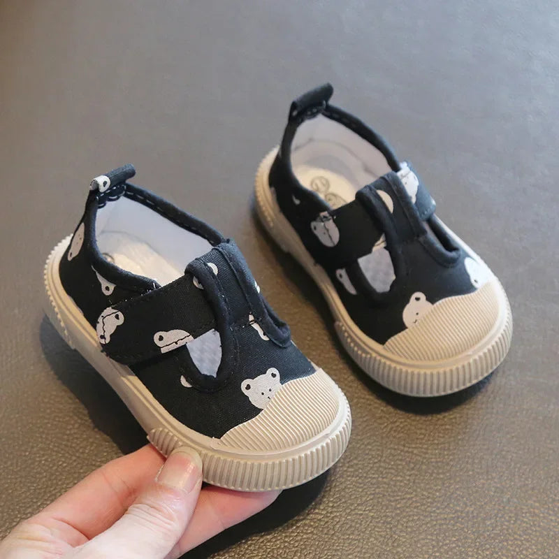 New Kids Shoes for Girl 2023 Spring Baby Cartoon Bear Canvas Shoes Casual Soft Bottom Non-slip Boys Toddler Summer Sneakers 1-4Y