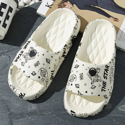 New Fashion Summer Cartoon Pattern Men's Slippers Home Shoes Non-slip Soft Slides Lithe Comfort Sandals For Men Flip Flops