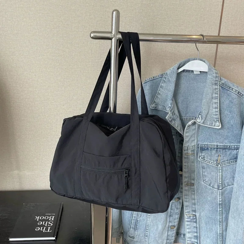 Casual Large Capaci Nylon Cloth Bag Women 2024 New Fashion Commuter Shoulder Bag Short-Distance Travel Bag Fitness Bags