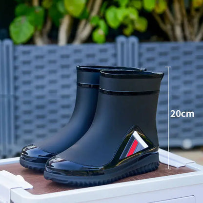 New Fashion Rain Boots for Men Mid-calf Non-slip Waterproof Rain Boots Car Washing Fishing Leisure Work Rubber Shoes with Cotton