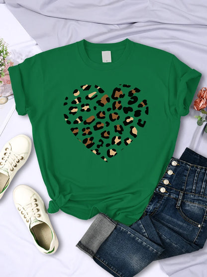 Simple Broken Leopard Heart Women Tshirt Casual Fashion T Shirts Soft Fashion Tee Clothing Harajuku Comfortable Women'S T Shirt