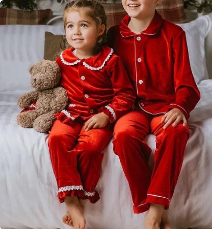 High Quality Red Velvet Matching Set Children's Clothing Women Men Boys Girls Pajamas Set New Year Costume Warm Thicken Pijamas