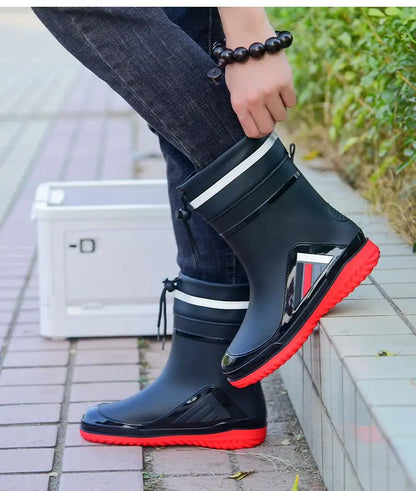 New Fashion Rain Boots for Men Mid-calf Non-slip Waterproof Rain Boots Car Washing Fishing Leisure Work Rubber Shoes with Cotton