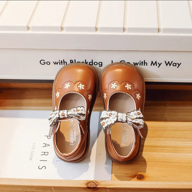 Sweet Kids Mary Jane Shoes Embroidery Flower Children's Leather Shoes Spring Autumn Versatile Fashion Girl Princess Single Shoes