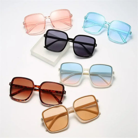 Square Sunglasses Woman Retro Vintage Gradient Sun Glasses Oversized Female Clear Lens Black White Oculos De Sol Glasses Women