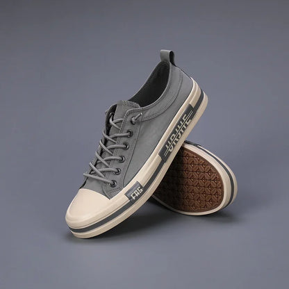 2023 Lightweight Men's Canvas Shoes Platform Comfortable Low-cut Vulcanized Shoes Men Non-slip Casual Shoes Men Flats Female