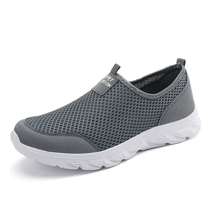 39-47 Lightweight Men's Casual Shoes Outdoor Breathable Male Casual Sneakers Anti-slip Men Walking Shoes Soft Flats Slip on 2024