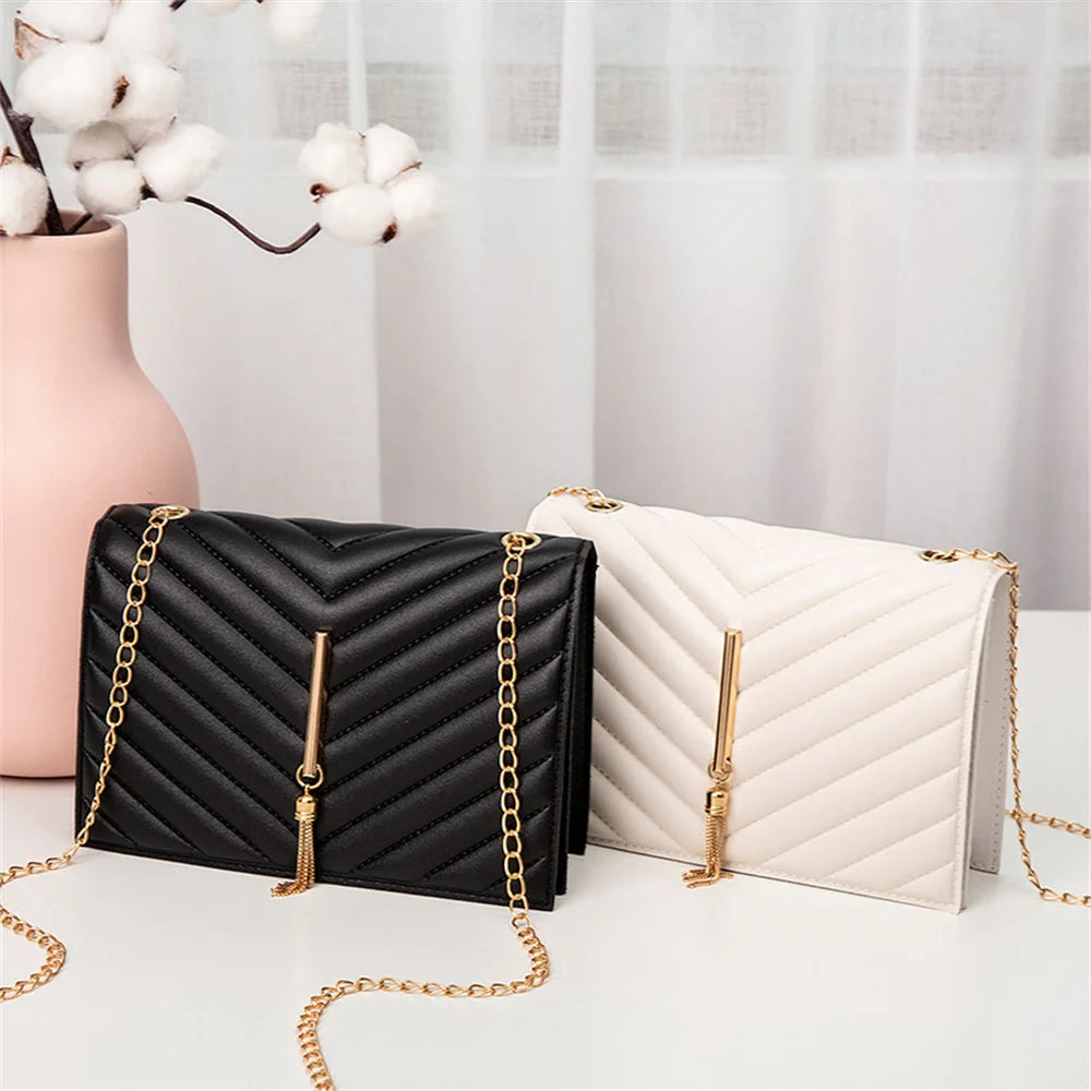 2024 Fashion Tassel Flap Crossbody Bags Mini Chain Shoulder Bag For Women Pu Leather White Black Casual Travel Square Bag