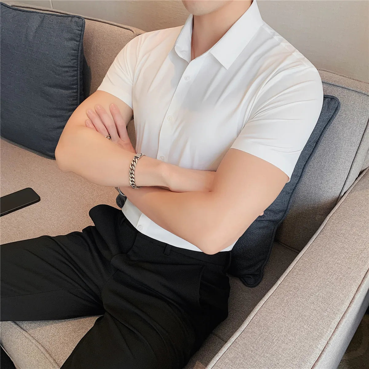 6colors High Quality New Solid High Elasticity Seamless Short Sleeve Shirts Men Slim Social Casual Business Formal Dress Shirt