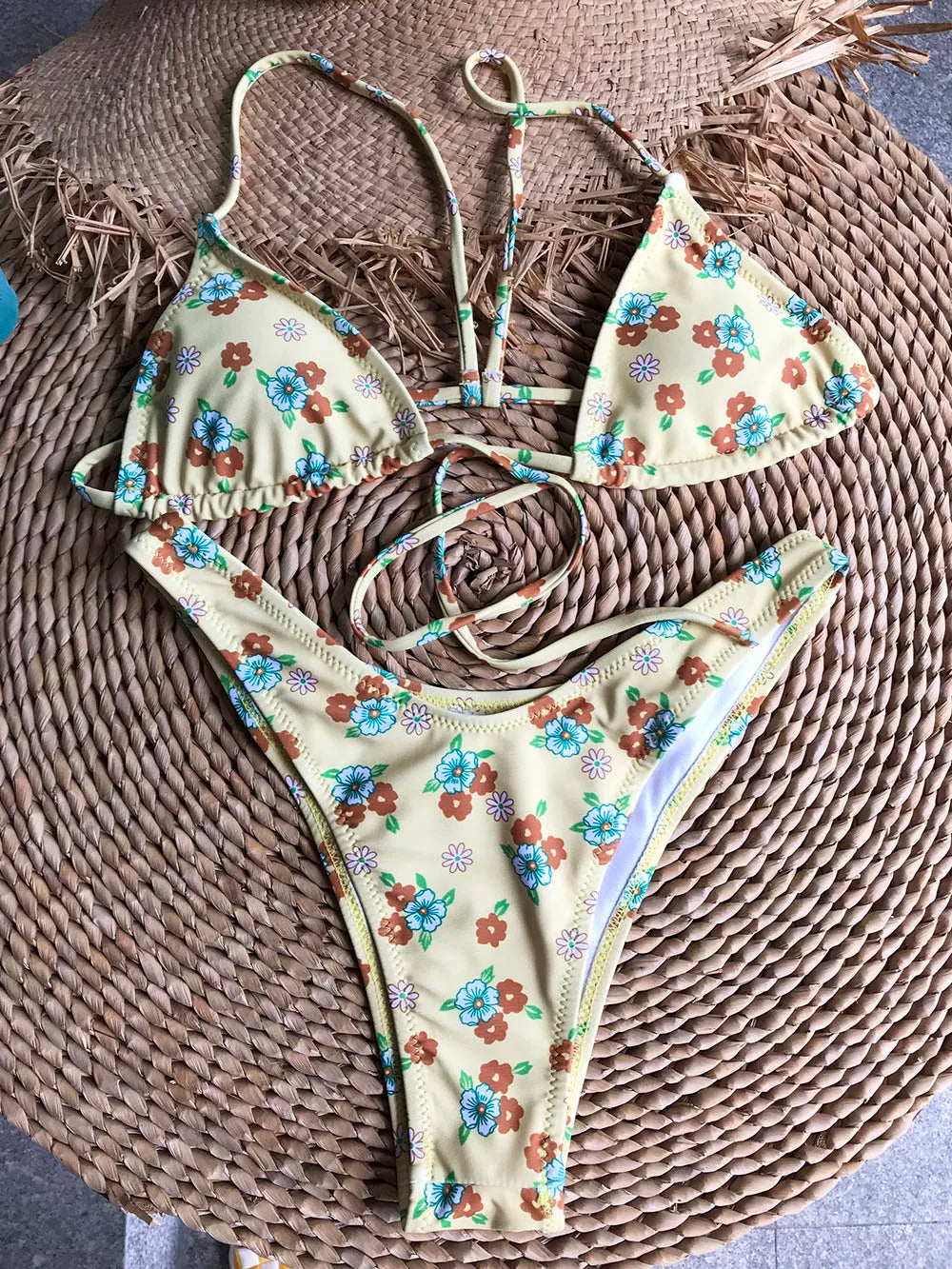 Micro Designer Bikinis Brand Triangle High Cut Thong Bikini Set Chic Swimsuit Women Swimwear Summer Beach Bathing Suits Monikini