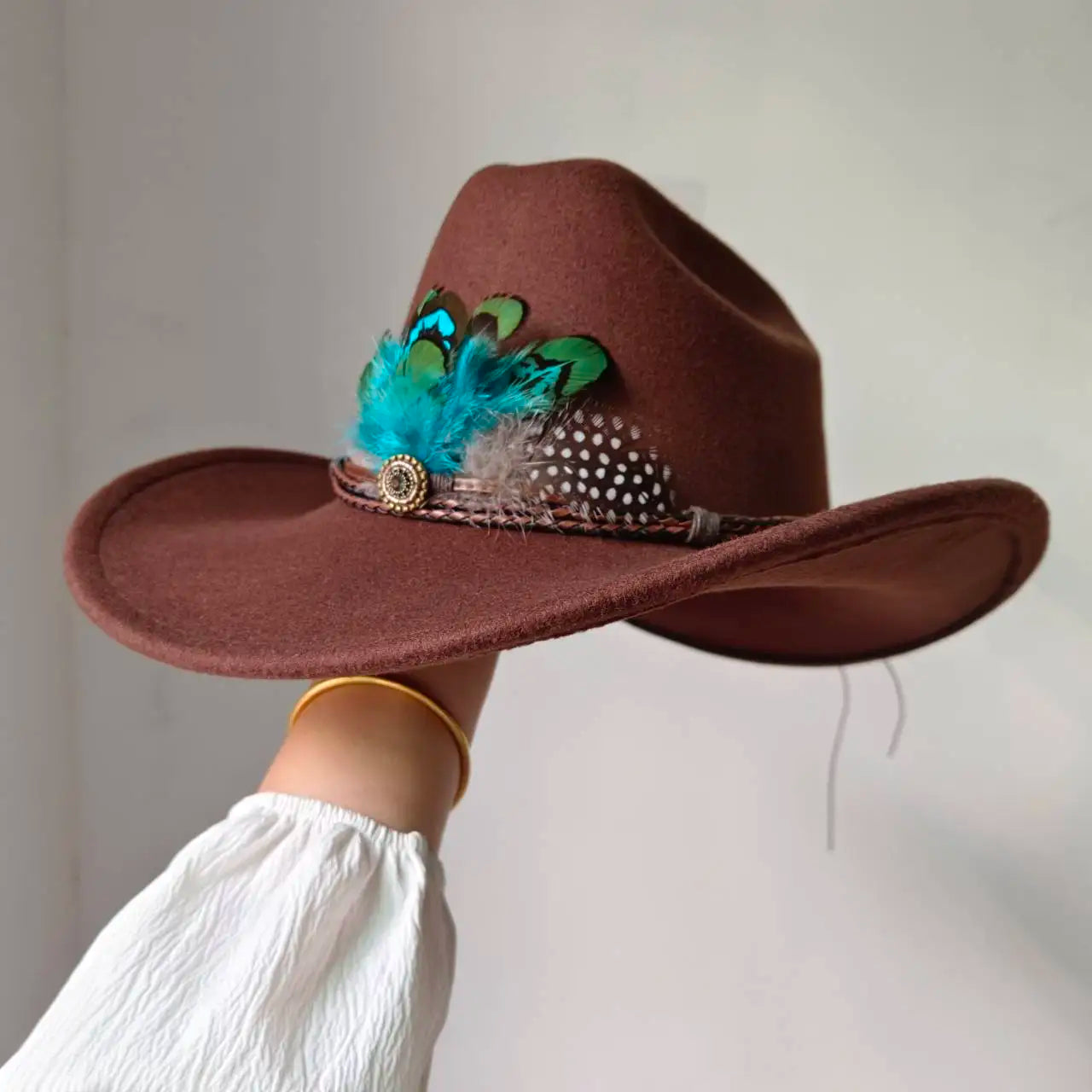 New 9CM Wide Brim Western Cowboy Hat For Men's Vintage Fascinator Cowgirl Jazz Hat Cloche Church Caps Sombrero Hombre