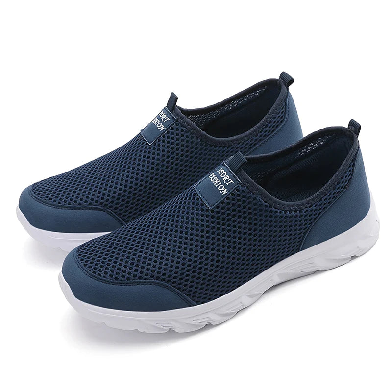 39-47 Lightweight Men's Casual Shoes Outdoor Breathable Male Casual Sneakers Anti-slip Men Walking Shoes Soft Flats Slip on 2024