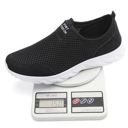 39-47 Lightweight Men's Casual Shoes Outdoor Breathable Male Casual Sneakers Anti-slip Men Walking Shoes Soft Flats Slip on 2024