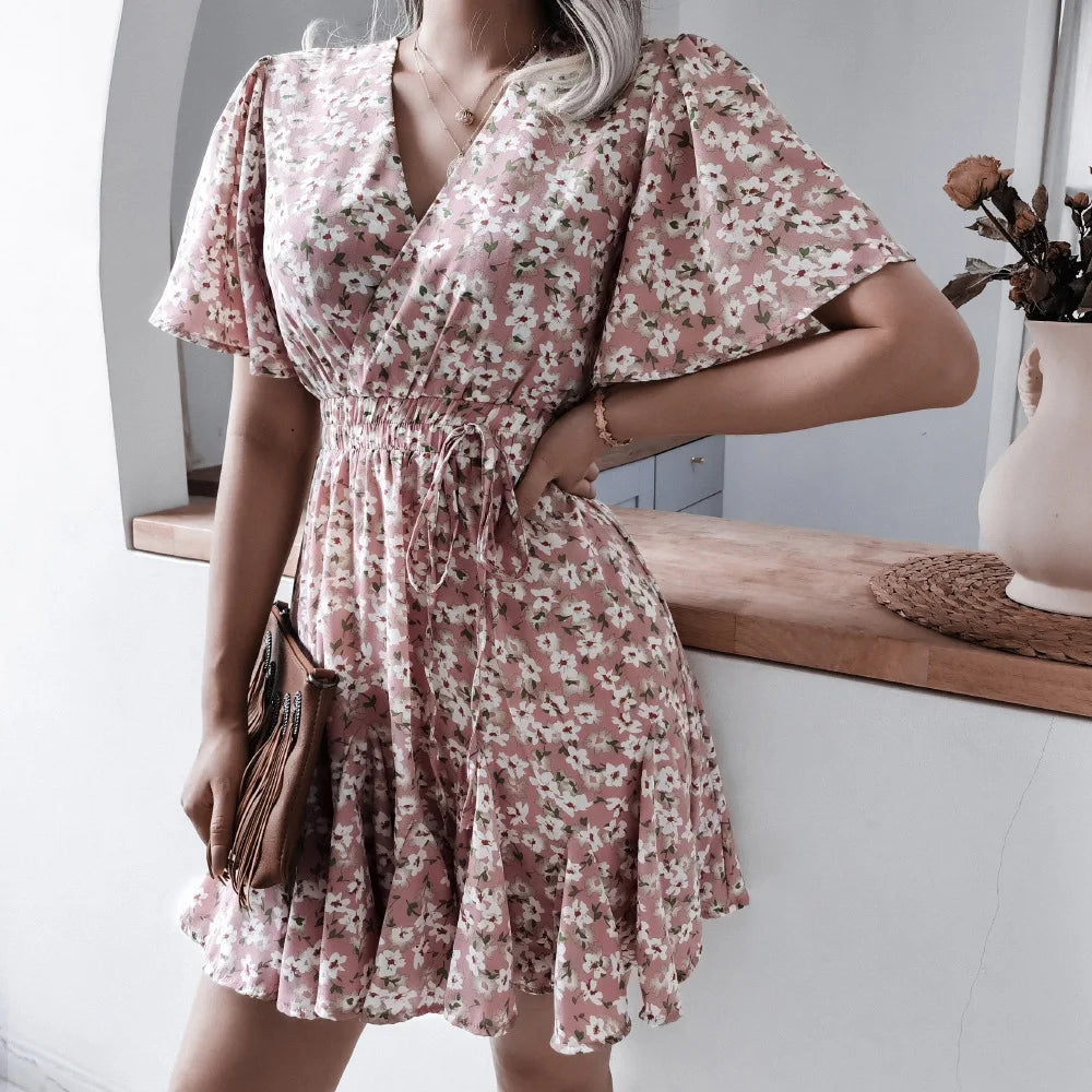 Summer 2024 new style women floral dress bubble sleeve French retro V-neck high-end chic design A-line skirt girls short dress