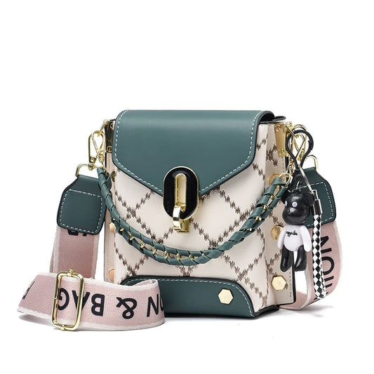 Mini Studded Decor Crossbody Bag, Argyle Embroidery Mobile Phone Purse, Trendy Chain Decor Handbag For Women