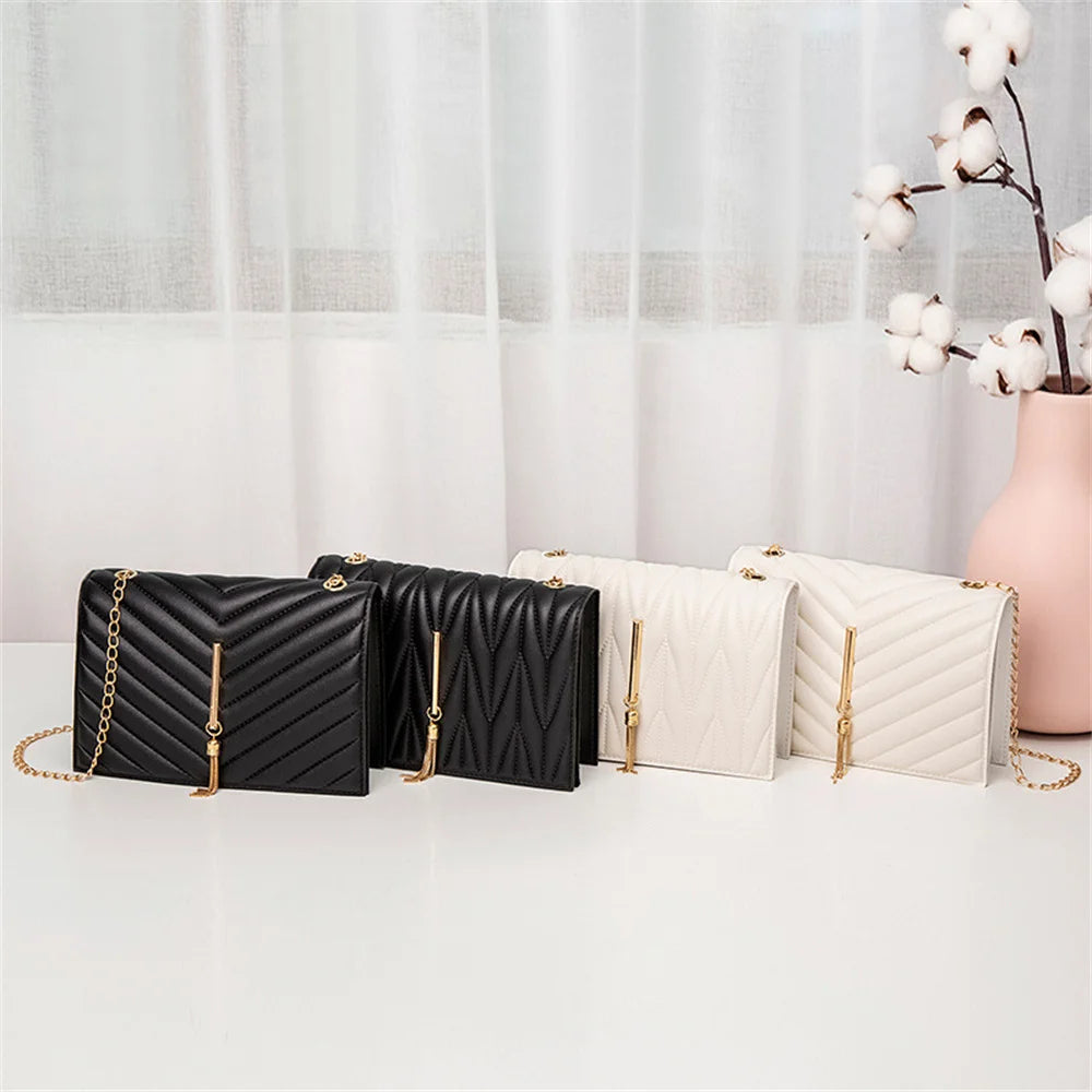 2024 Fashion Tassel Flap Crossbody Bags Mini Chain Shoulder Bag For Women Pu Leather White Black Casual Travel Square Bag