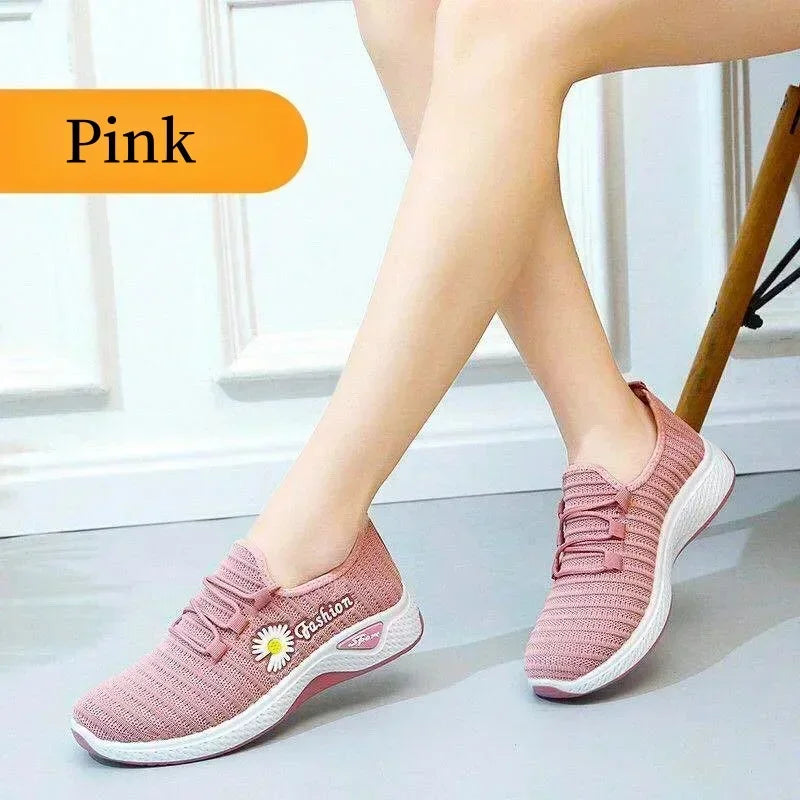 New Daisy Breathable Mesh Shoes Versatile Casual Shoes Lightweight Soft Bottom Anti slip Sports Shoes Walking Shoes