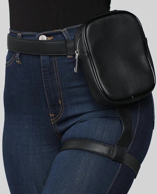 Fashion Hot Trendy Stylish Women Waist Leg Belt Leather Cool Girl Bag Fanny Pack for Outdoor Hiking Motorcycle