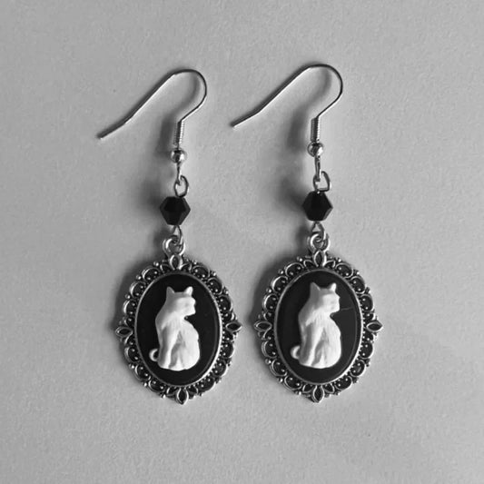 Vintage Gothic White Cat Raven Pattern Drop Earrings Women Punk Silver Color Frame Creative Earrings Party Jewelry Accessories