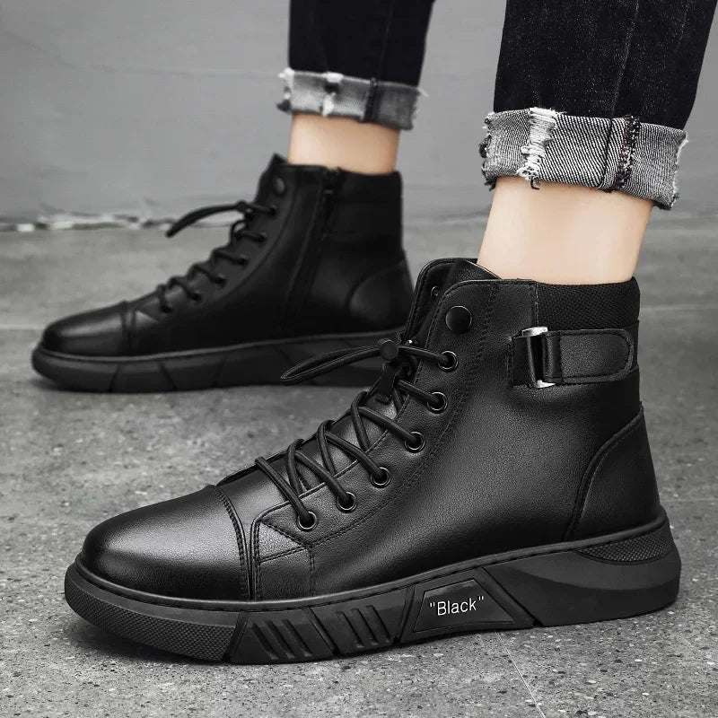 Men's Boots British Casual Platform Leather Boots for Men Black Motorcycle Boots Winter Comfortable Keep Warm Men Ankle Shoes