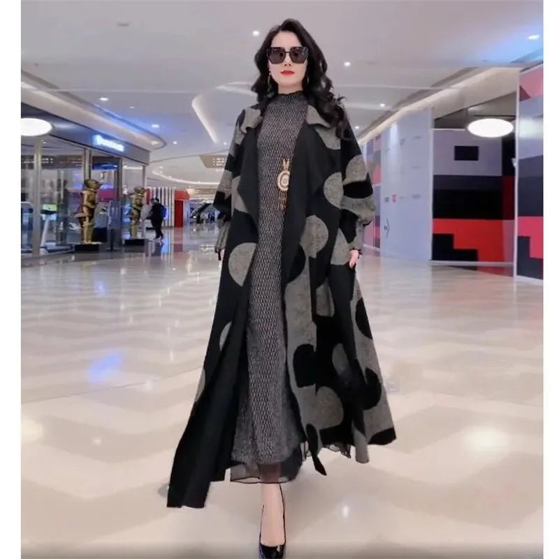 Polka Dot windbreaker For Women Long Windbreaker Loose Large Size L-5XL Overcoat Middle aged Female Wool Trench Coat Outcoat