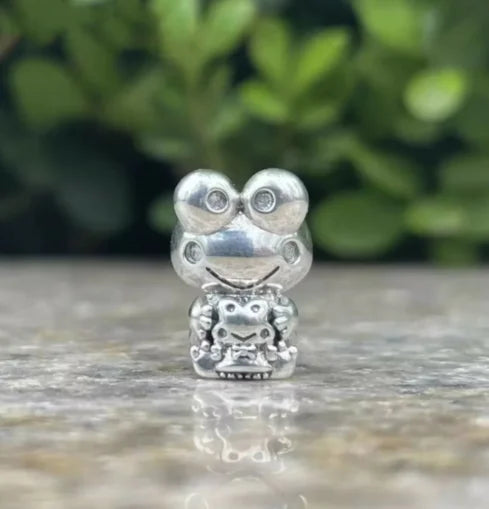 Fine 925 Silver Fit Original Bracelet DIY Women Jewelry Gift Cute Shining Love Heart Zircon animal Charms penguin Cat Frog Beads