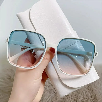 Square Sunglasses Woman Retro Vintage Gradient Sun Glasses Oversized Female Clear Lens Black White Oculos De Sol Glasses Women