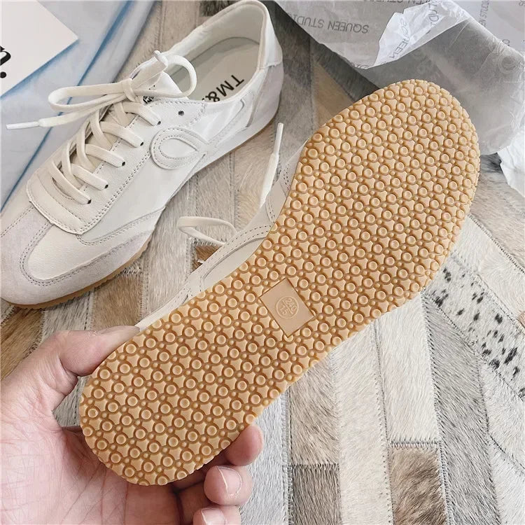 Retro Women Flat Bottom Casual Lightweight Breathable Classic Jogging Sneakers Vulcanize Walking Shoes Female Outdoor Trainers