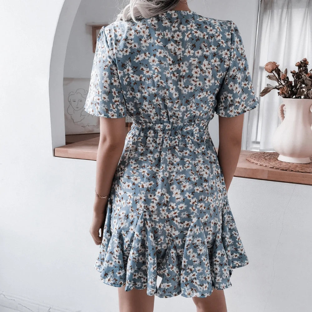 Summer 2024 new style women floral dress bubble sleeve French retro V-neck high-end chic design A-line skirt girls short dress