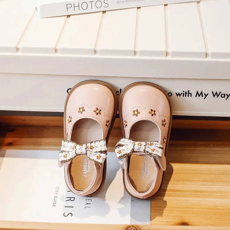 Sweet Kids Mary Jane Shoes Embroidery Flower Children's Leather Shoes Spring Autumn Versatile Fashion Girl Princess Single Shoes