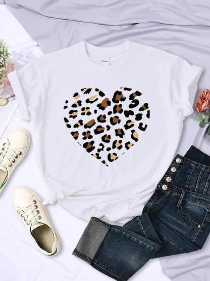 Simple Broken Leopard Heart Women Tshirt Casual Fashion T Shirts Soft Fashion Tee Clothing Harajuku Comfortable Women'S T Shirt