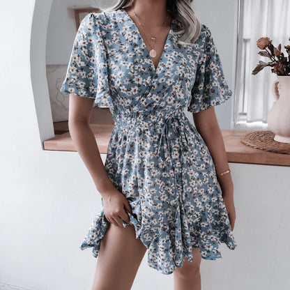 Summer 2024 new style women floral dress bubble sleeve French retro V-neck high-end chic design A-line skirt girls short dress