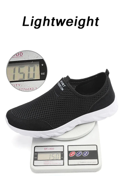 39-47 Lightweight Men's Casual Shoes Outdoor Breathable Male Casual Sneakers Anti-slip Men Walking Shoes Soft Flats Slip on 2024