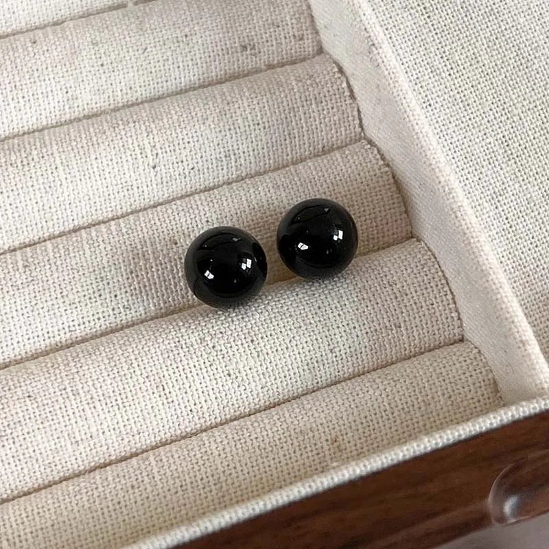 2024 Korean Black Round Imitation Pearl Stud Earrings For Women Elegant Romantic Temperament Earrings Wedding Jewelry Gift