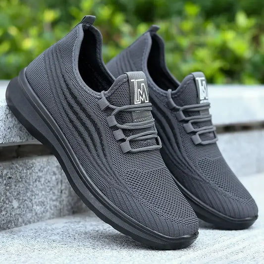 2024 Men's Sports Shoes Summer Lightweight Men's Tennis Sports Shoes Soft Mesh Casual Shoes Outdoor Anti slip