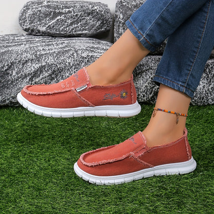 Daisy Embroidered Low-Top Canvas Sneakers, Lightweight PVC Sole Casual Shoes, All-Season Penny-Loafers with Soft Inner Fabric, Everyday Comfort|Daisy Motif|Washed Canvas