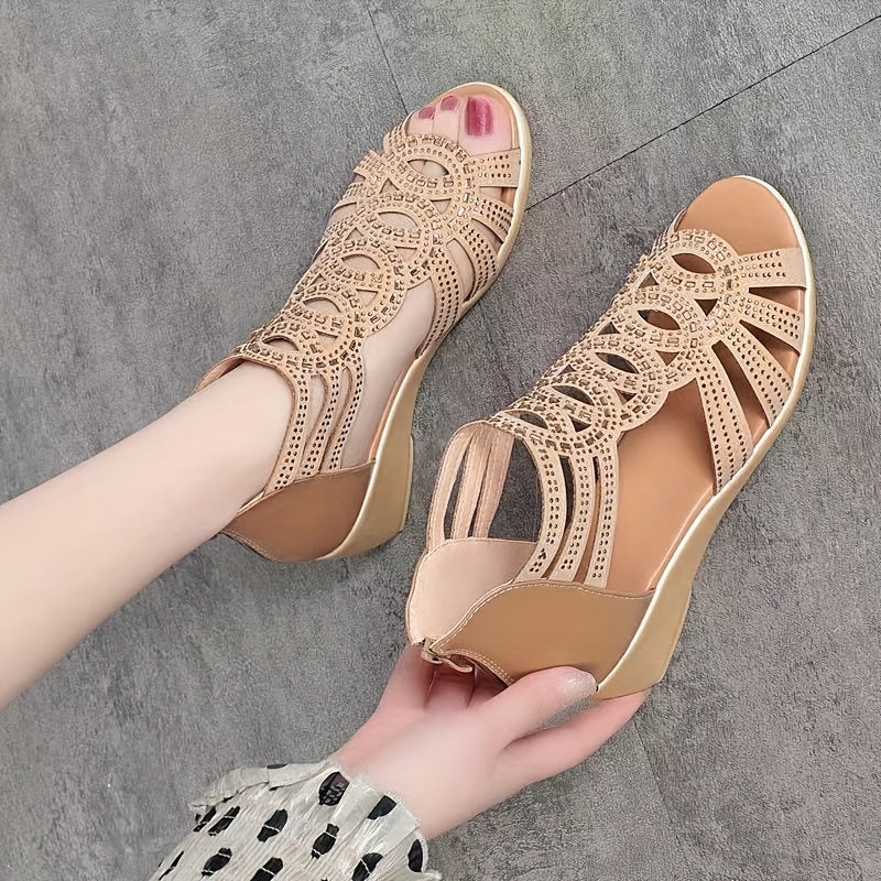 A Pair of Trendy And Comfortable Thick-Soled Roman Sandals, New Soft-Soled Shoes for Summer, Fashionable Outdoor Women'S Sandals, Low-Heeled Women'S Shoes.